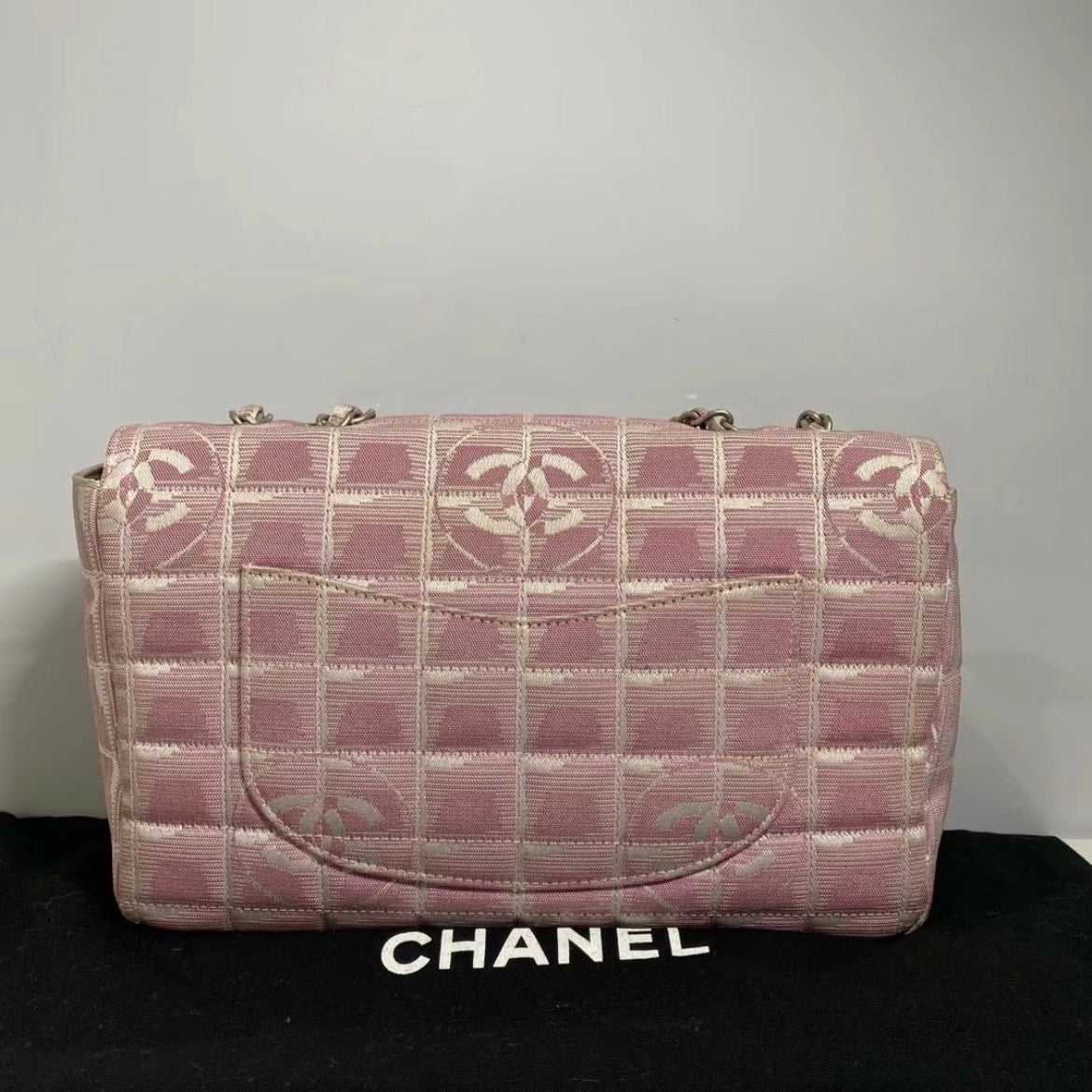 CHANEL CC Travel Line Chocolate Bar Flap Bag Pink - Classic Charmers