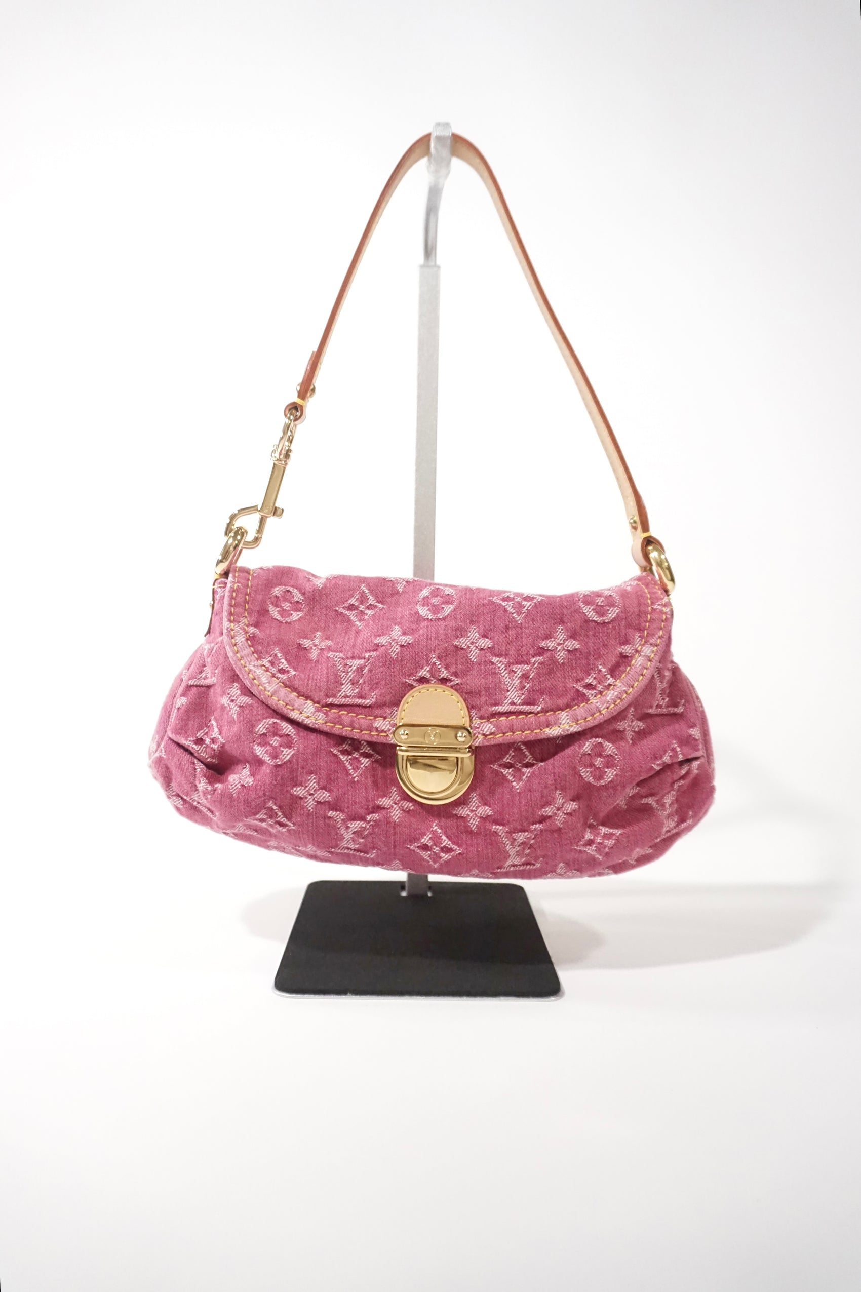 Pre-Owned Louis Vuitton Monogram Denim Pleaty Bag Pink