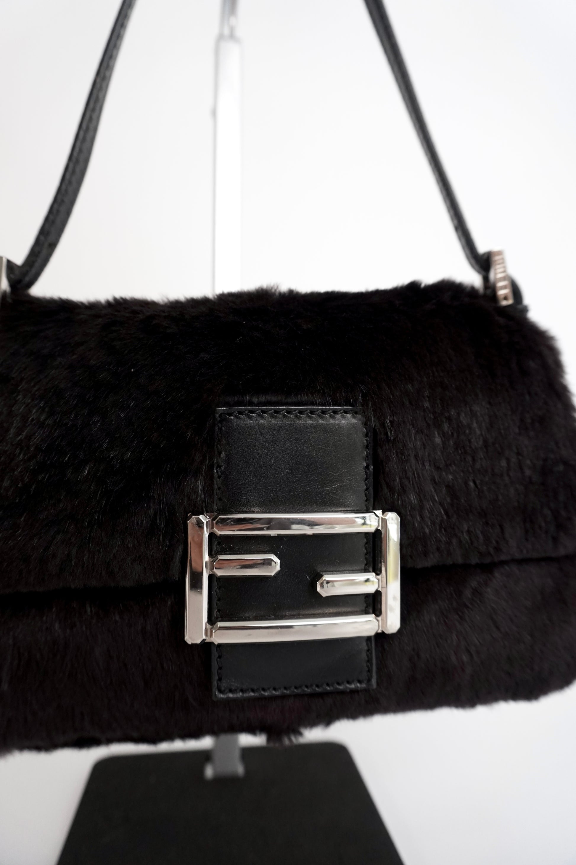 Pre-Owned Fendi Baguette Pony Hair Leather Shoulder Bag Black - Classic Charmers