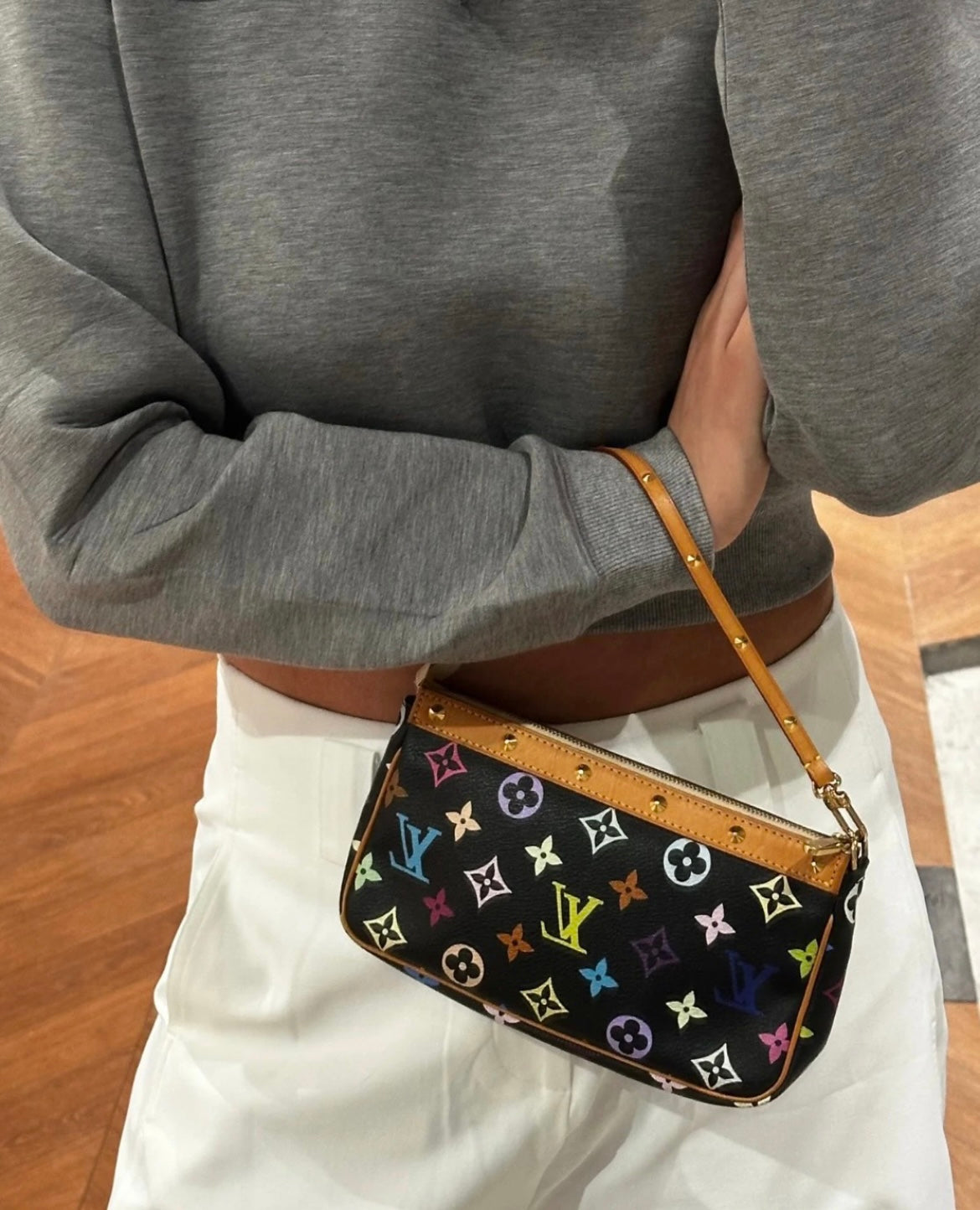 LOUIS VUITTON
Black Monogram Multicolor Accessories Pochette Bag