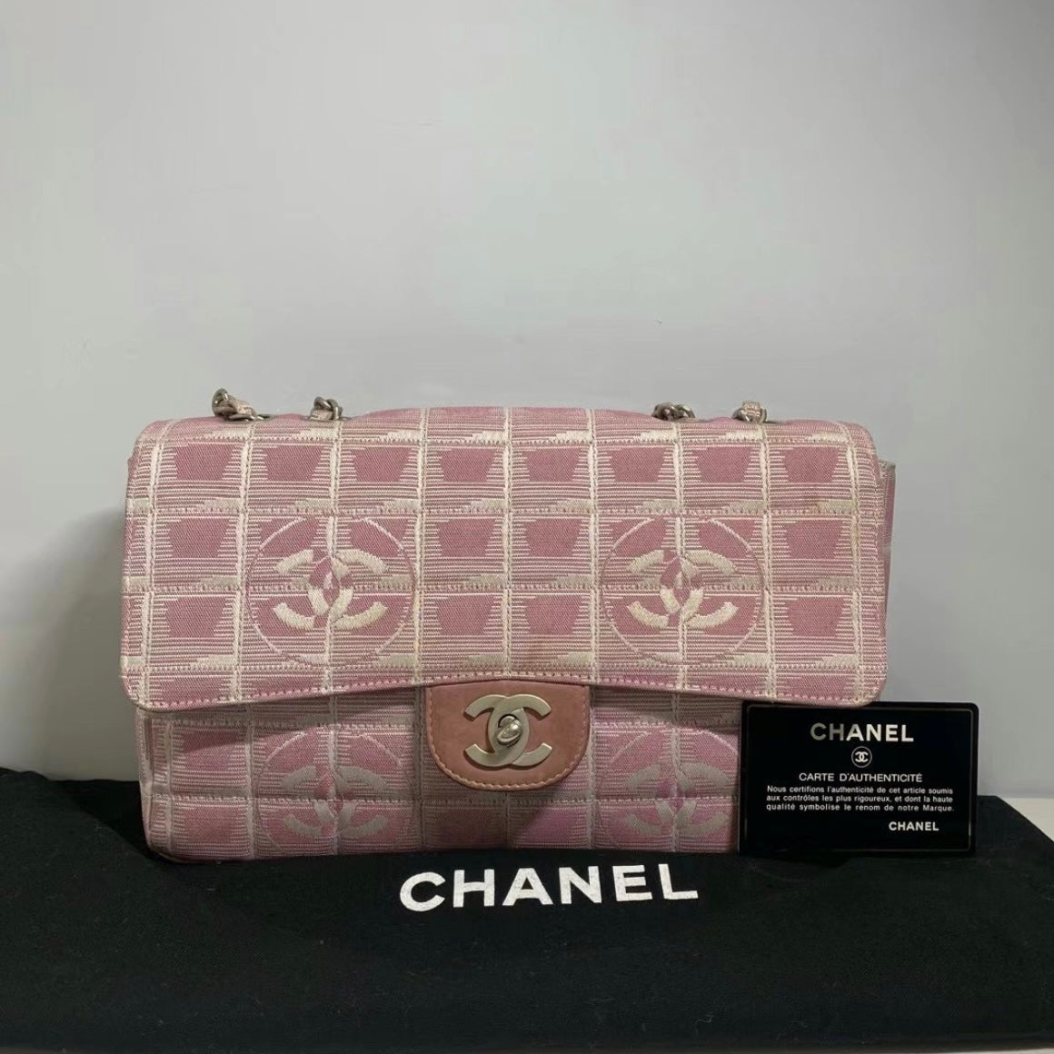 CHANEL CC Travel Line Chocolate Bar Flap Bag Pink
