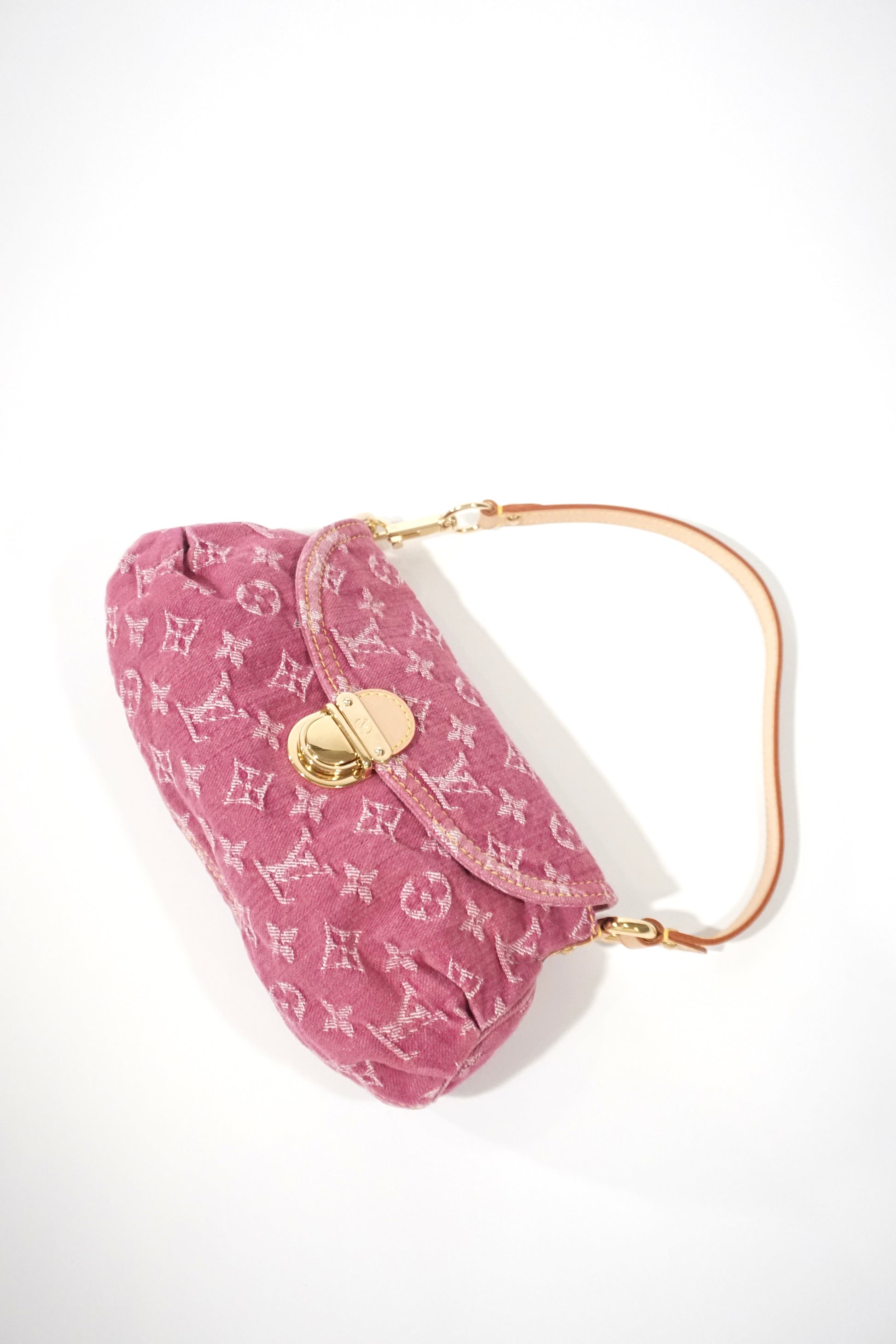 Pre-Owned Louis Vuitton Monogram Denim Pleaty Bag Pink - Classic Charmers