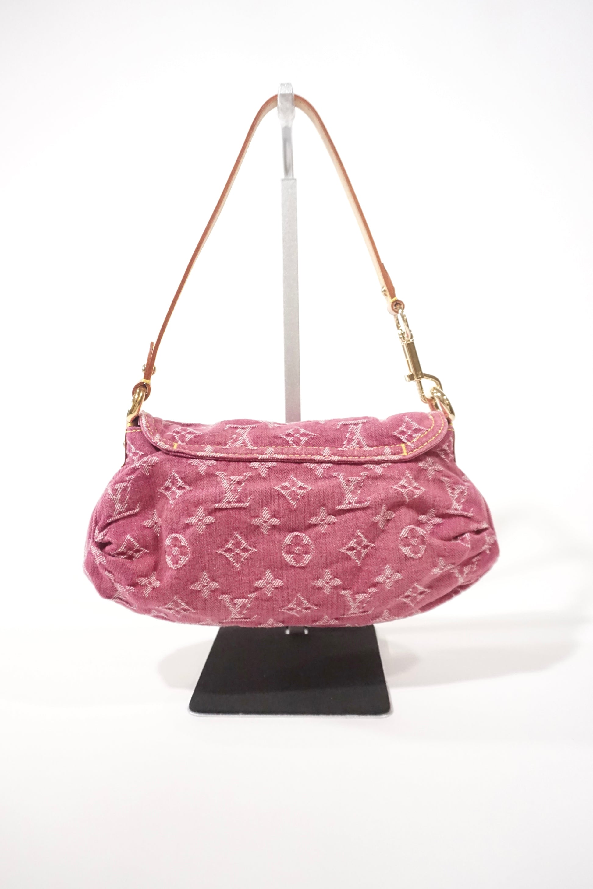 Pre-Owned Louis Vuitton Monogram Denim Pleaty Bag Pink - Classic Charmers