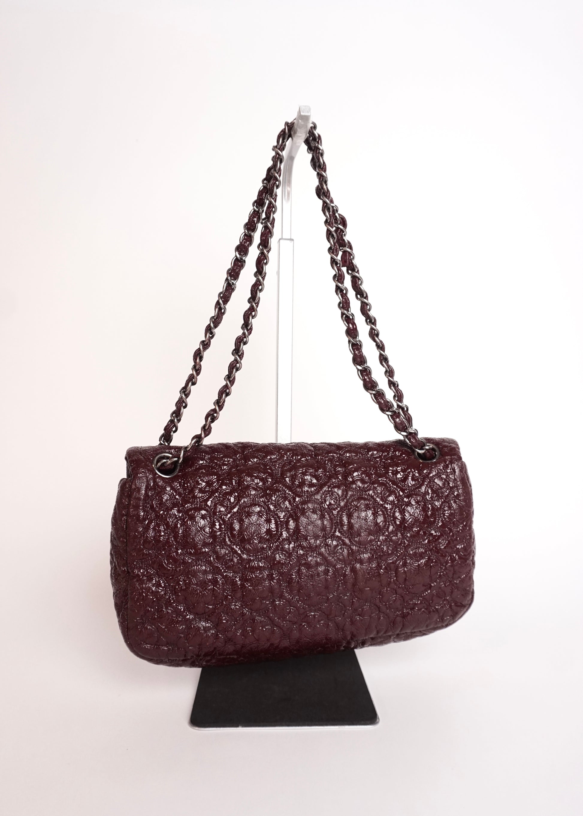 Pre-Owned Chanel Classic Flap Bag Quilted Crinkled Patent Leather Burgundy - Classic Charmers