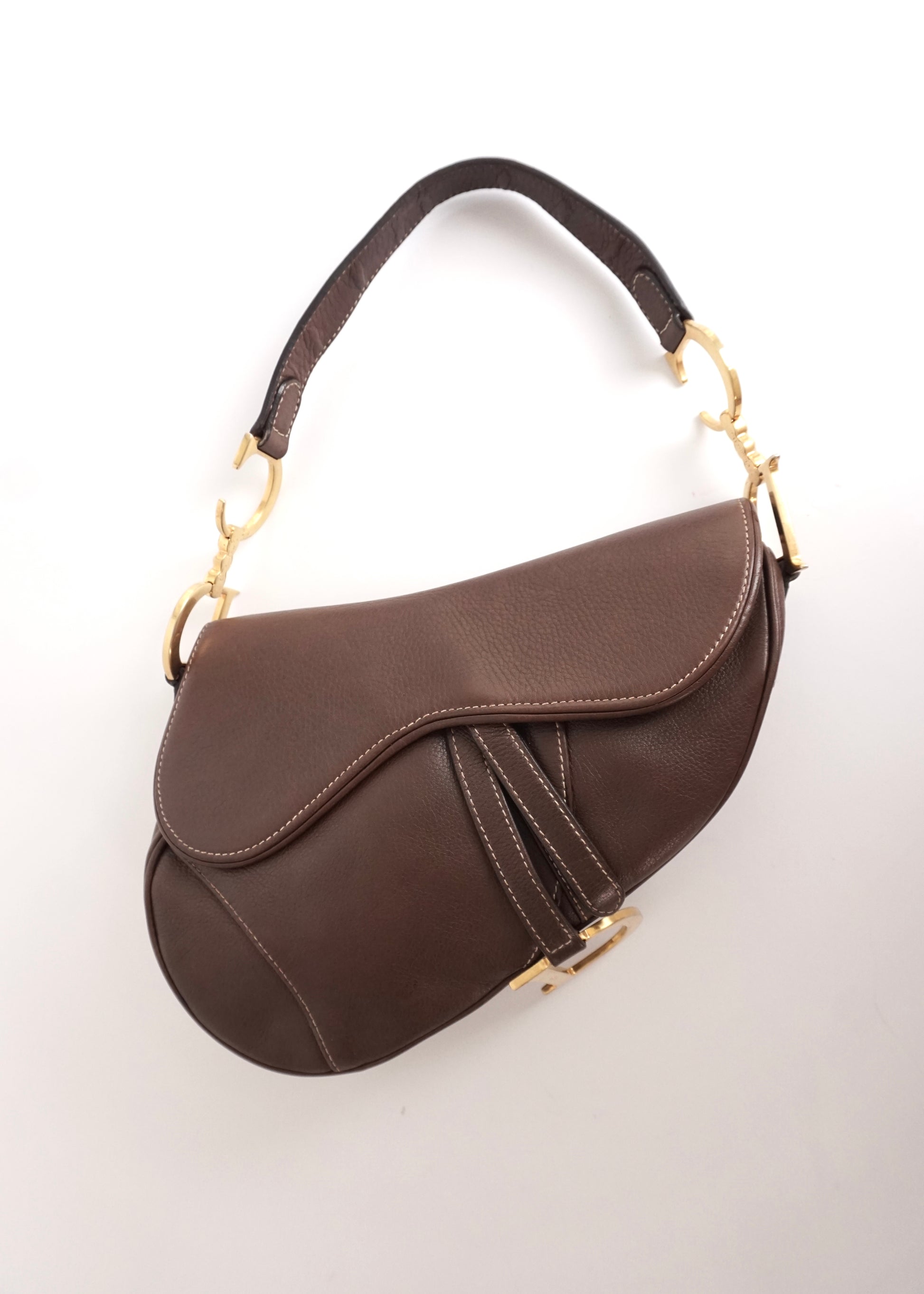 Pre-Owned Christian Dior Saddle Bag Brown Leather with Gold Hardware - Classic Charmers