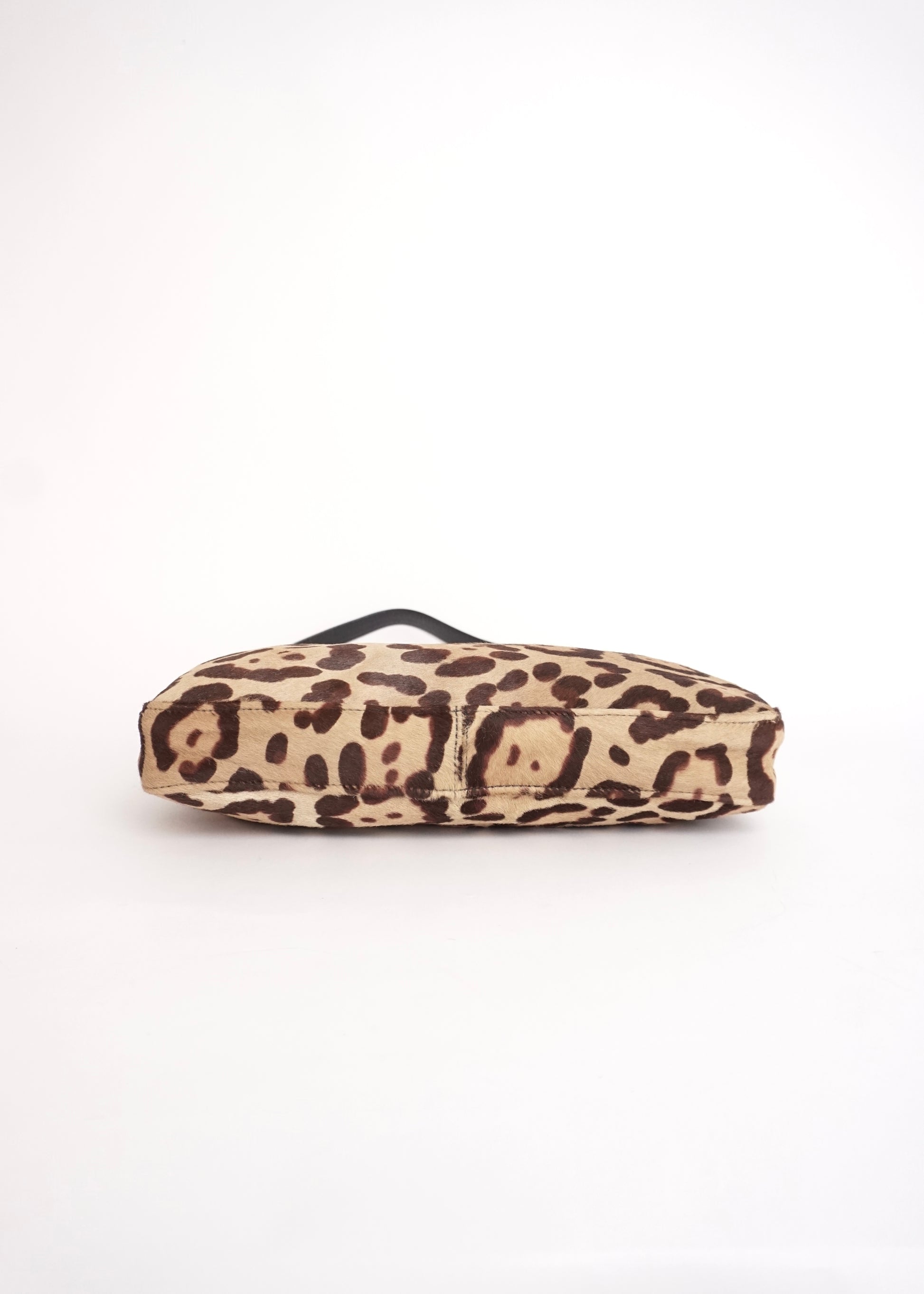 Pre-Owned Fendi Baguette Leopard Print Calf Hair Shoulder Bag - Classic Charmers