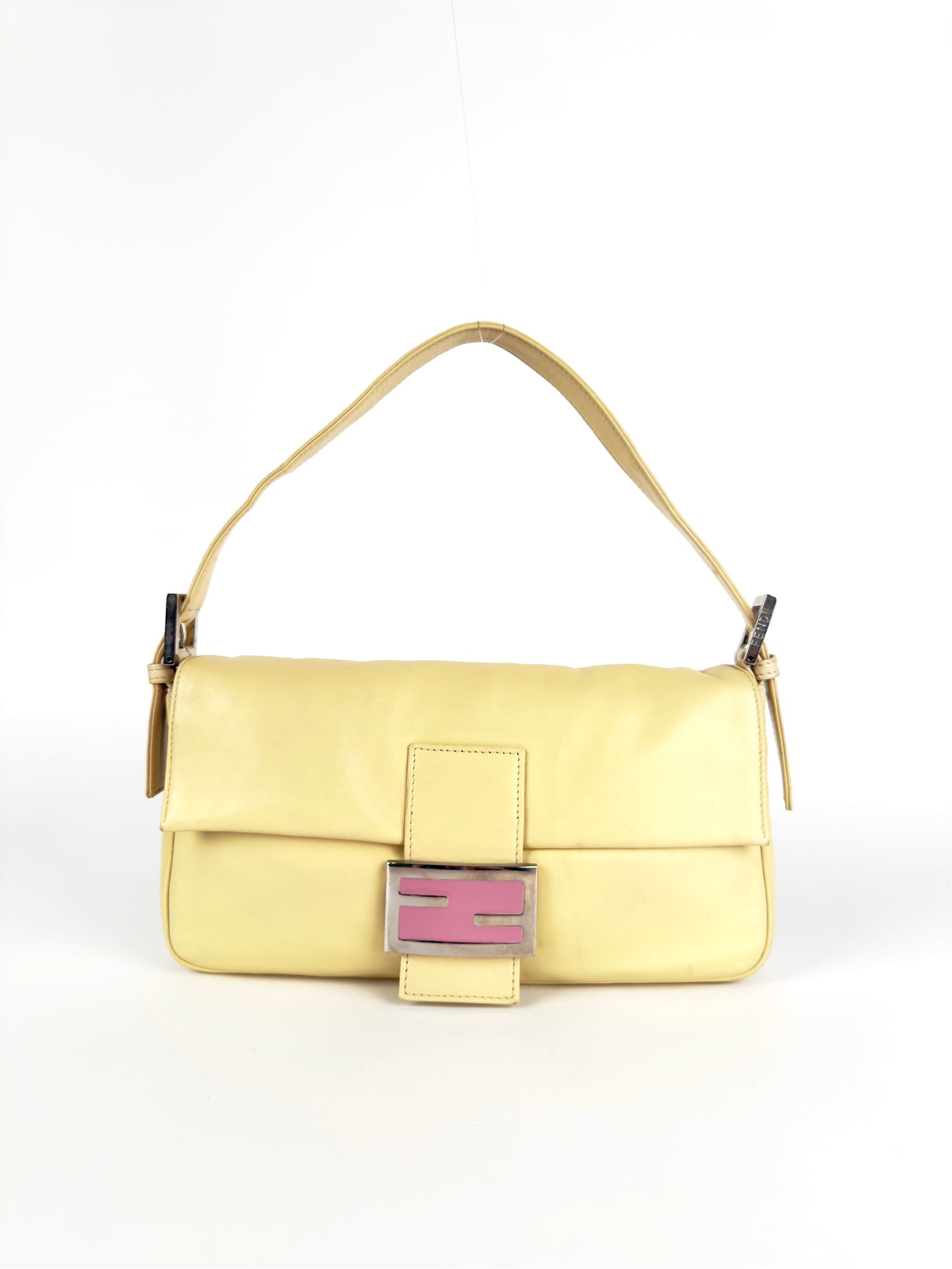Pre-Owned Fendi Baguette Shoulder Bag – Cream Lambskin with Pink FF Buckle