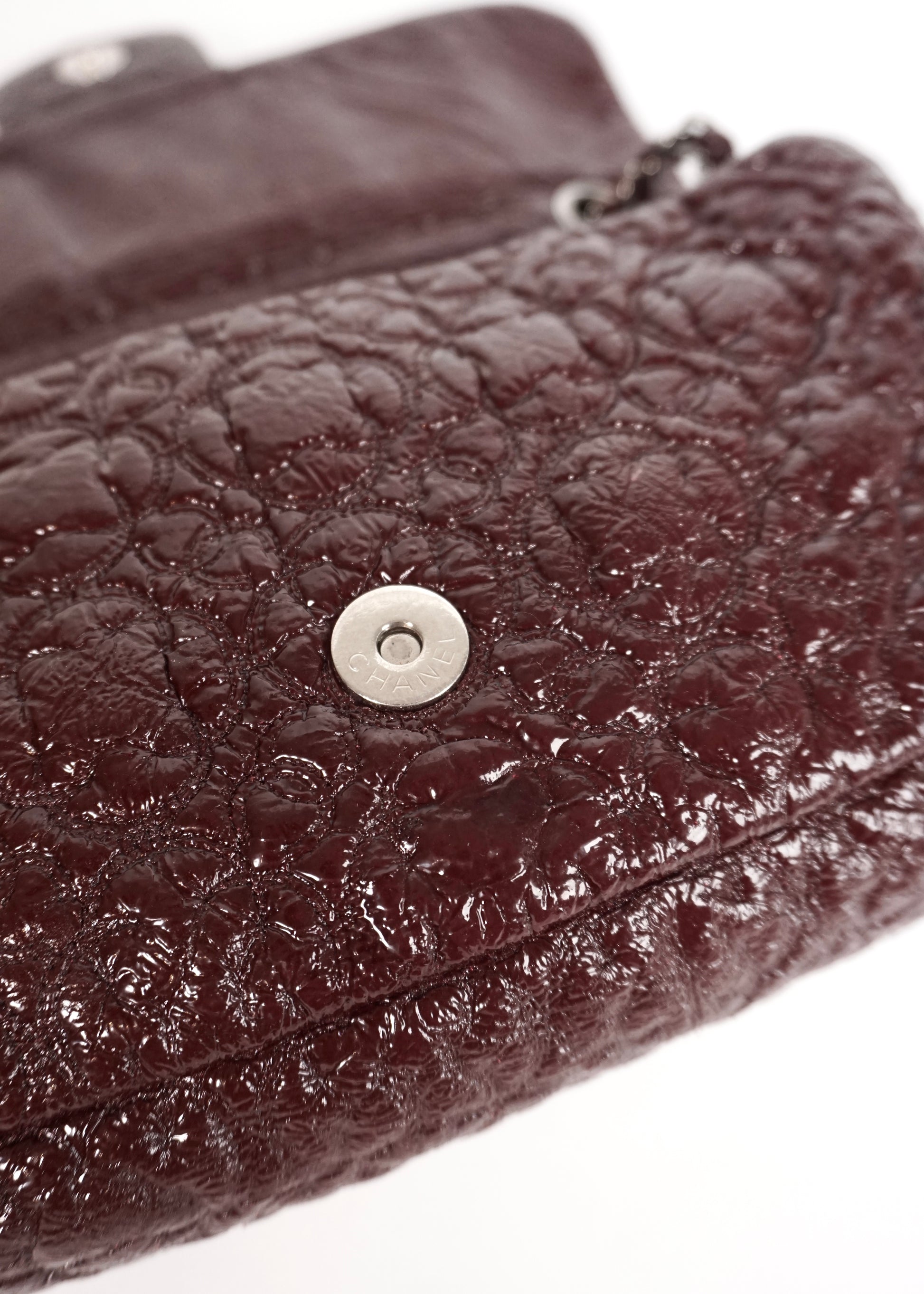 Pre-Owned Chanel Classic Flap Bag Quilted Crinkled Patent Leather Burgundy - Classic Charmers
