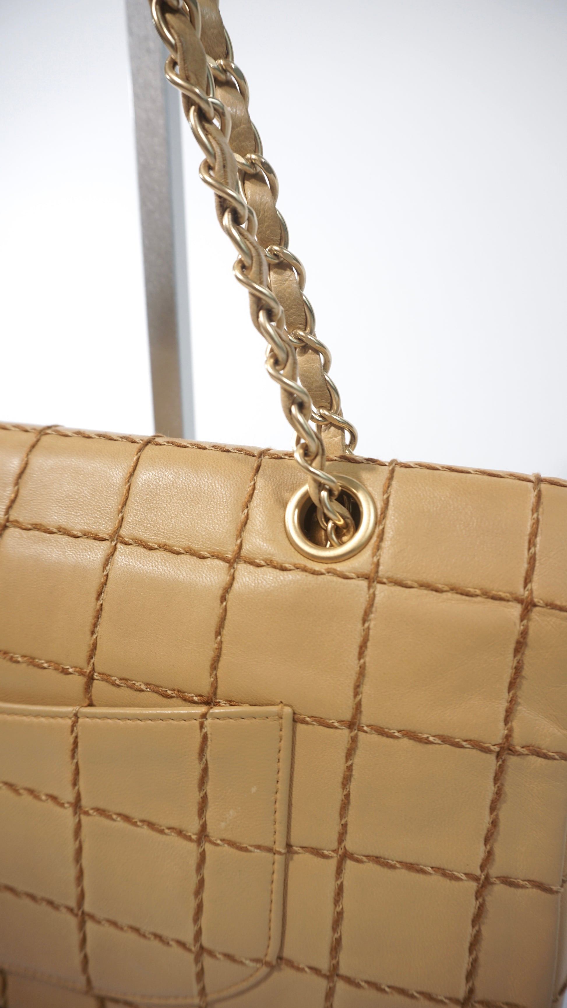 Pre-Owned Chanel Grid Stitch Classic Flap Shoulder Bag in Beige - Classic Charmers