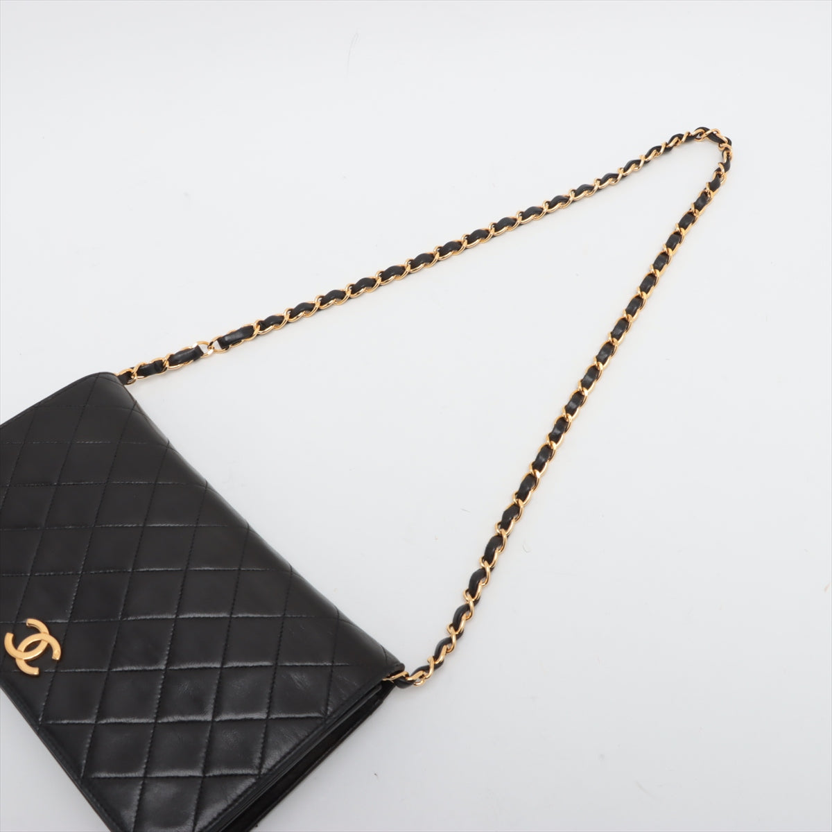 Pre-Owned Chanel Matelasse Lambskin Wallet on Chain Shoulder Bag Black Gold Metal