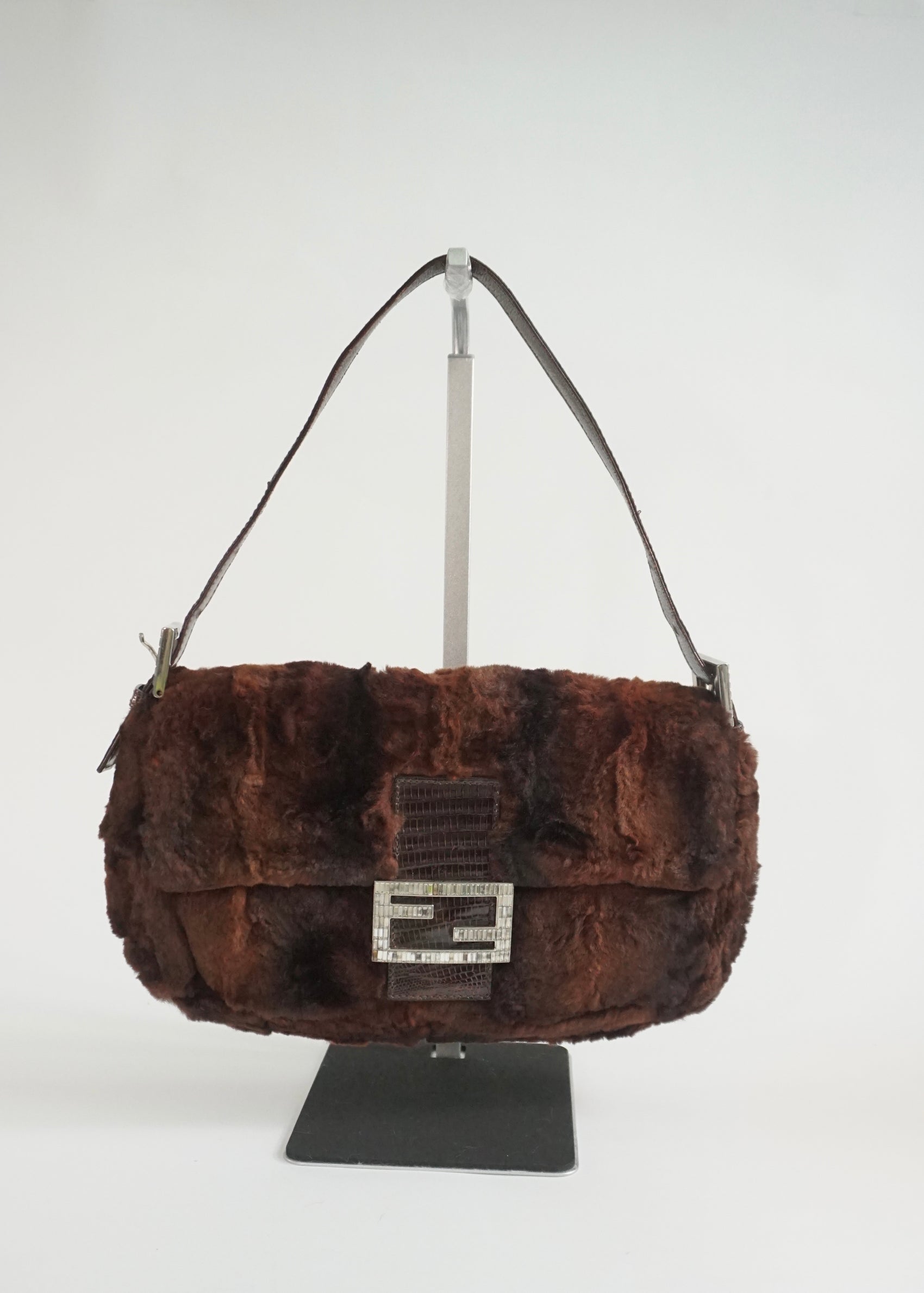 Pre-Owned Fendi Mink Fur Baguette Chocolate Brown
