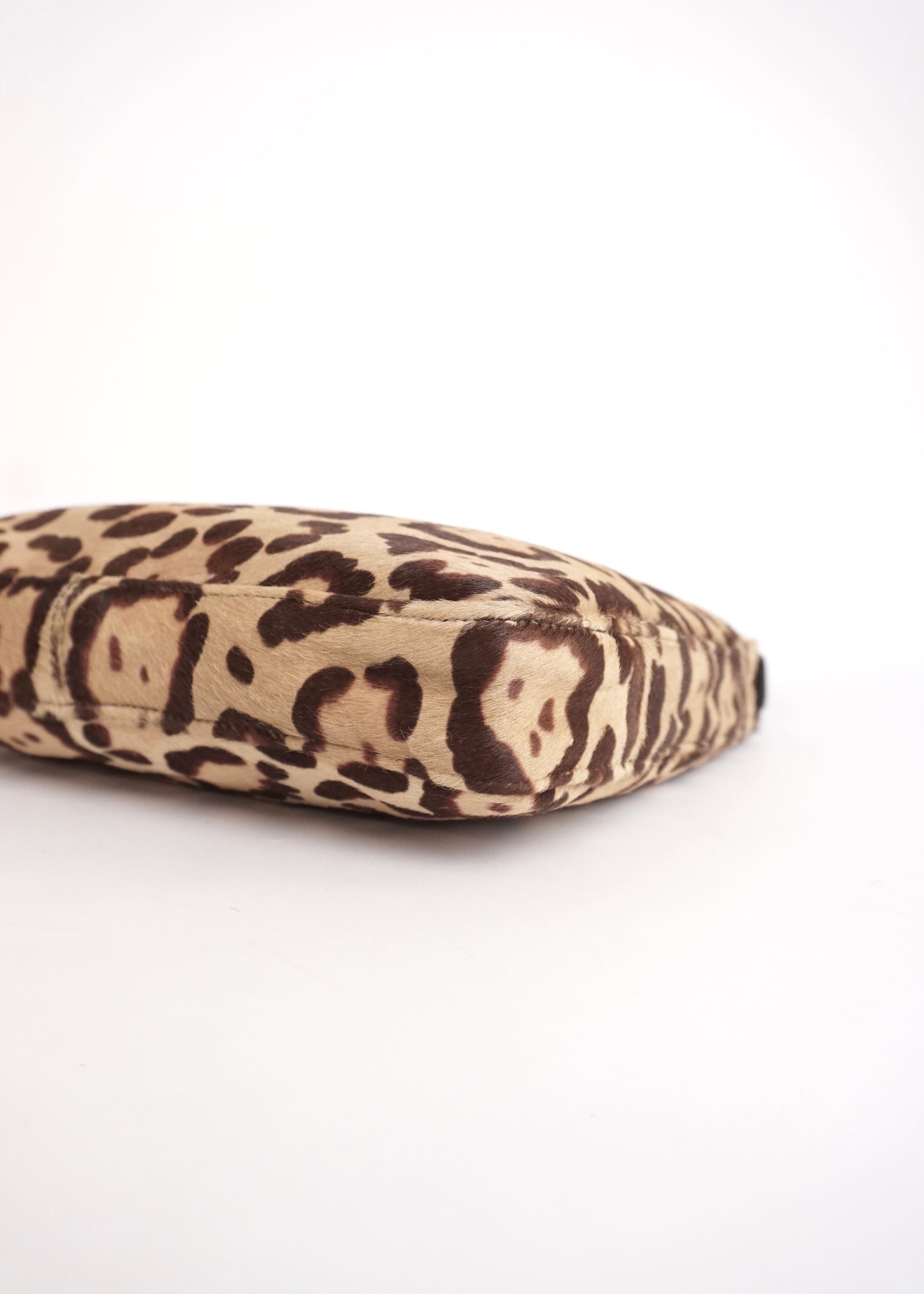 Pre-Owned Fendi Baguette Leopard Print Calf Hair Shoulder Bag - Classic Charmers