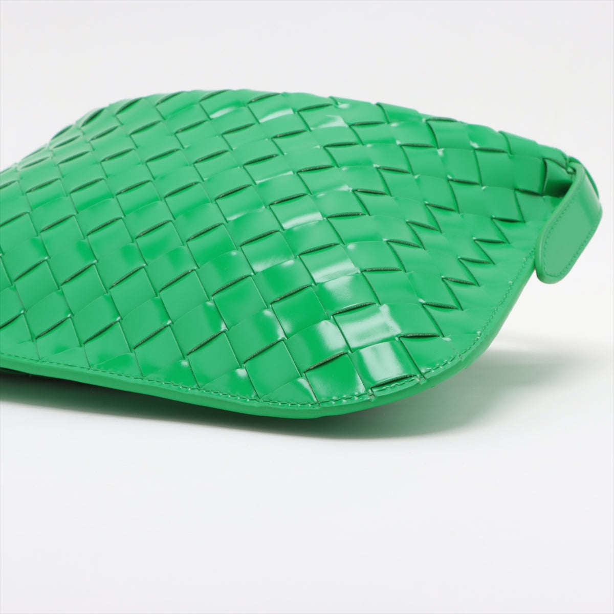 Pre-Owned Bottega Veneta Intrecciato Patent Leather Shoulder bag Green