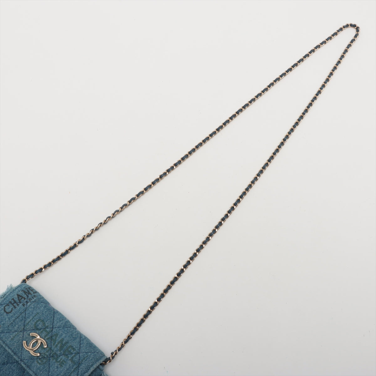 Pre-Owned Chanel Matelasse Denim Chain Shoulder Bag Blue Gold Metal