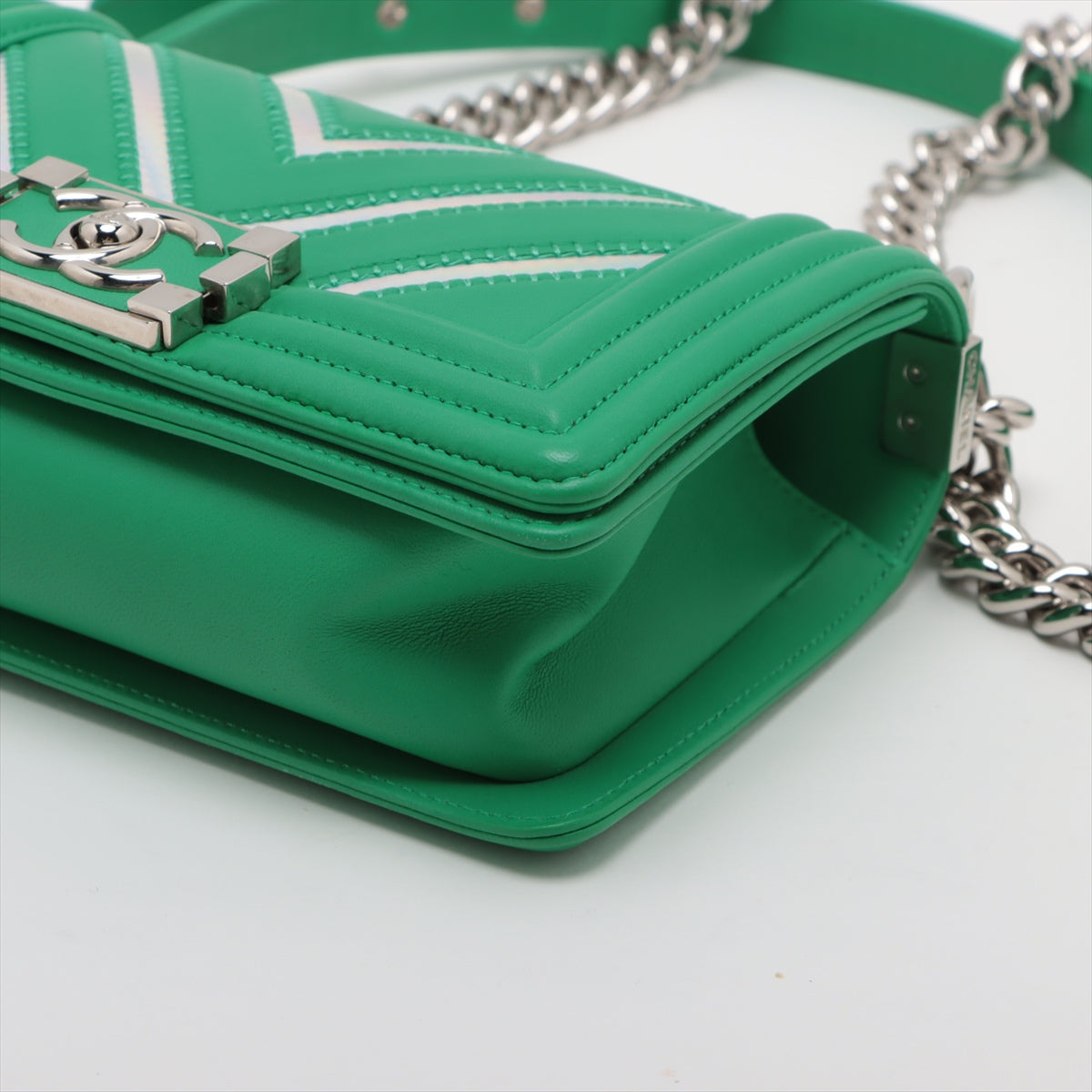 Pre-Owned Chanel Boy Chanel 20 Small Lambskin Chain Shoulder Bag Green Silver Metal