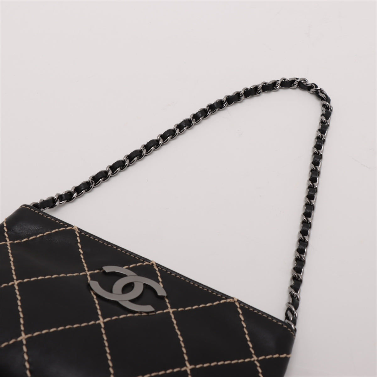 Pre-Owned Chanel Wild Stitch Lambskin Mini Shoulder bag Black Silver Metal