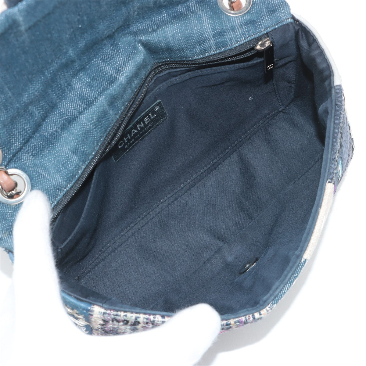Pre-Owned Chanel  25 Denim × Patent Coco Mark Patchwork Small  Single Flap Double Chain Bag Blue Silver Metal - Classic Charmers